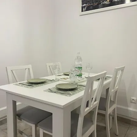 아파트 Comfort Center